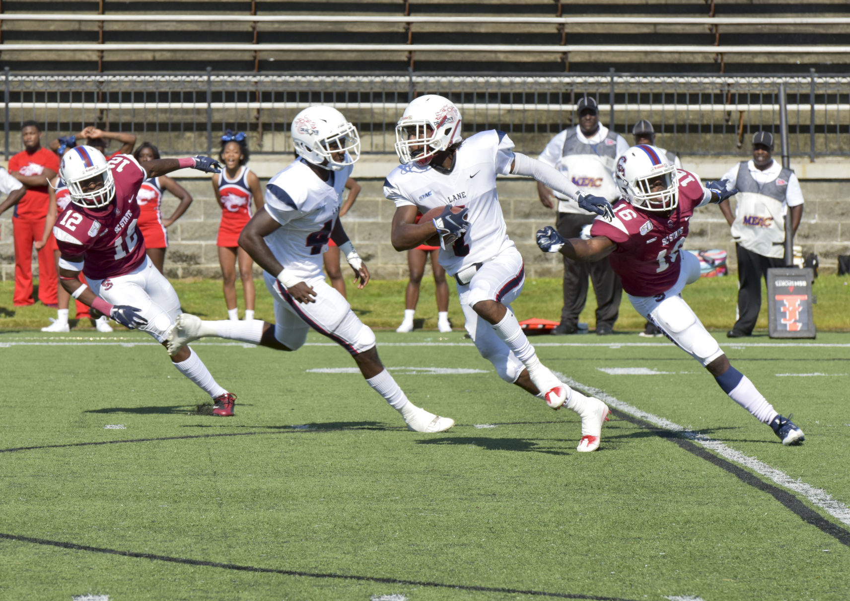 Bulldogs face Dragons